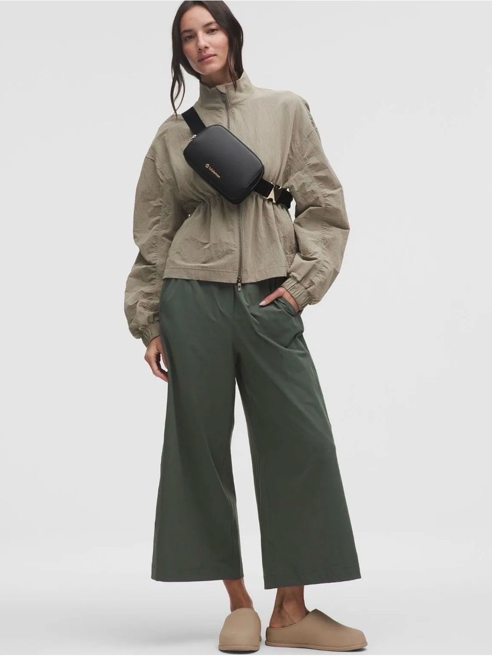 Everywhere Belt Bag 1L Leather alternative